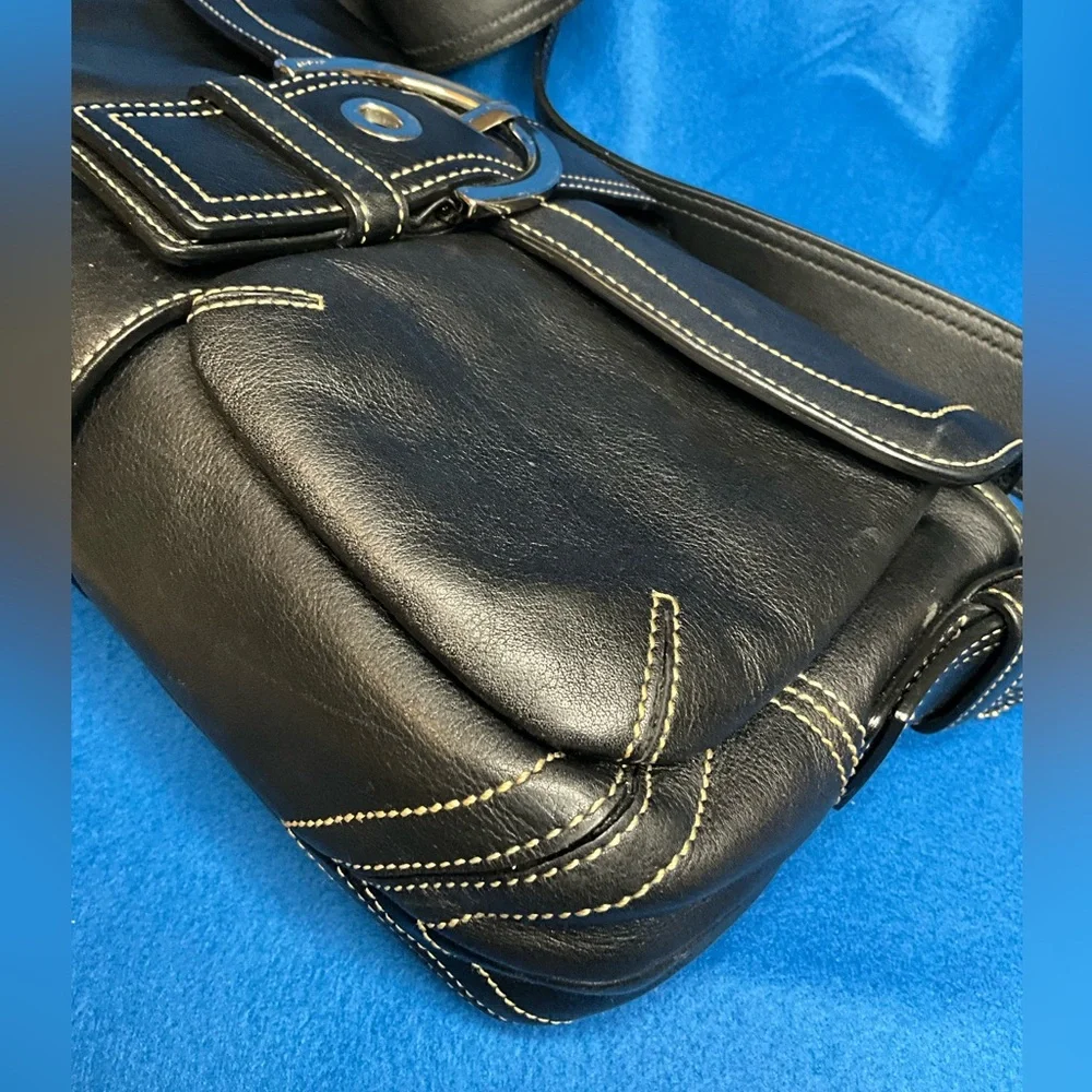 Coach Soho Vintage Black Leather Shoulder Bag With Contrast Stitching 2005 - Picture 8 of 16